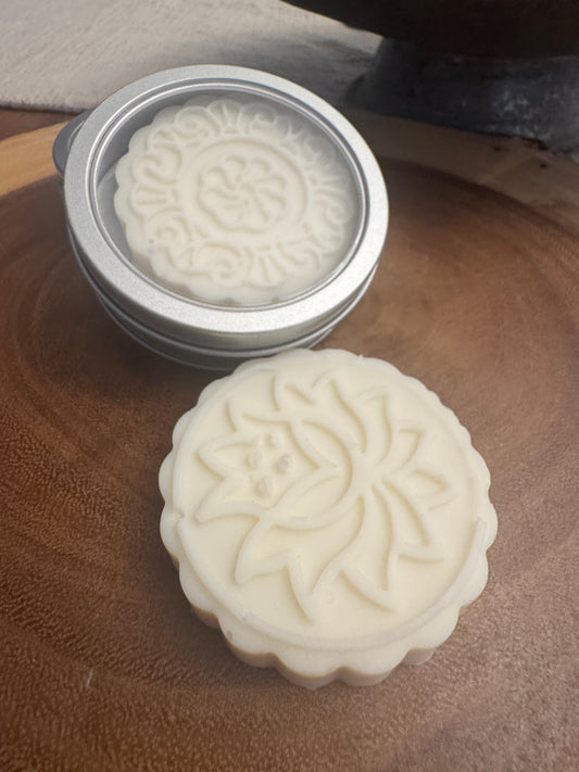 Silk body lotion bar